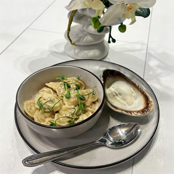 Пельмени ручной лепки в кафе «Драничная by Dimplace»