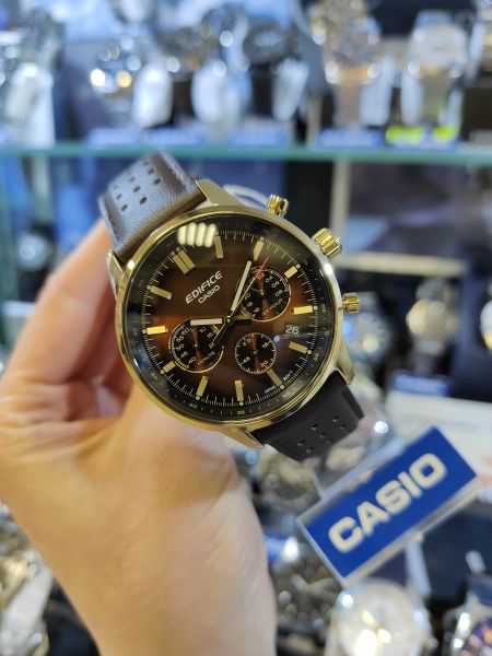 Часы выражающие уникальность