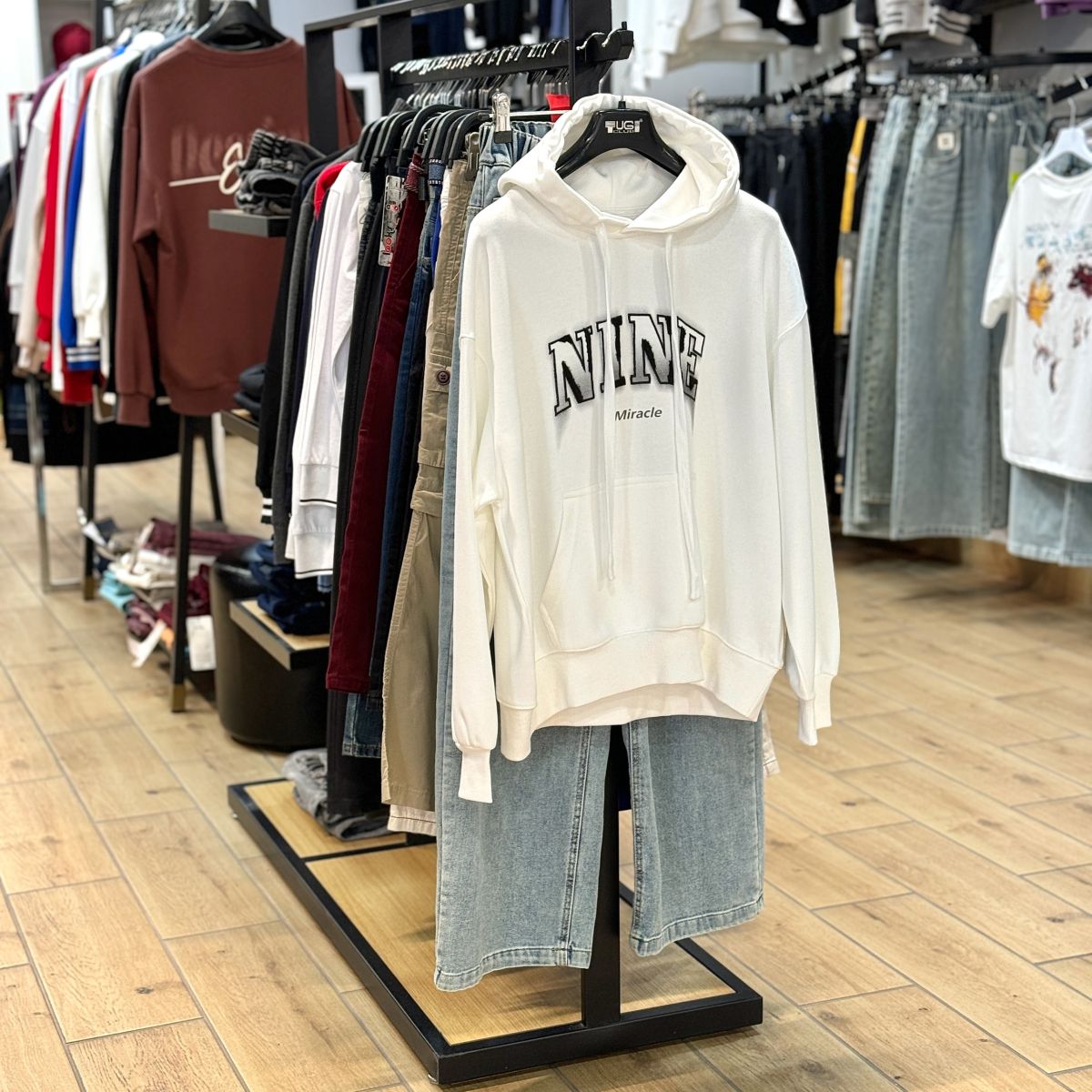 {name}